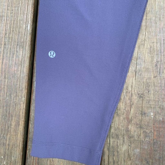 Lululemon Womens Activewear Pants Purple Stretch Pockets Belt Loops Pull On 6 - Picture 5 of 10